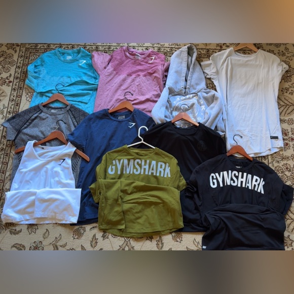 GYMSHARK RARE LOT - COMMENT WITH QUESTIONS ON PRICE - SIZE IN DESCRIPTION - Picture 1 of 3